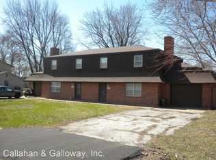 4820 E Schooner Rd APT B, Columbia, MO 65201