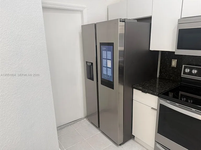 3873 SW 171st Ter #TER0 — Photo 3