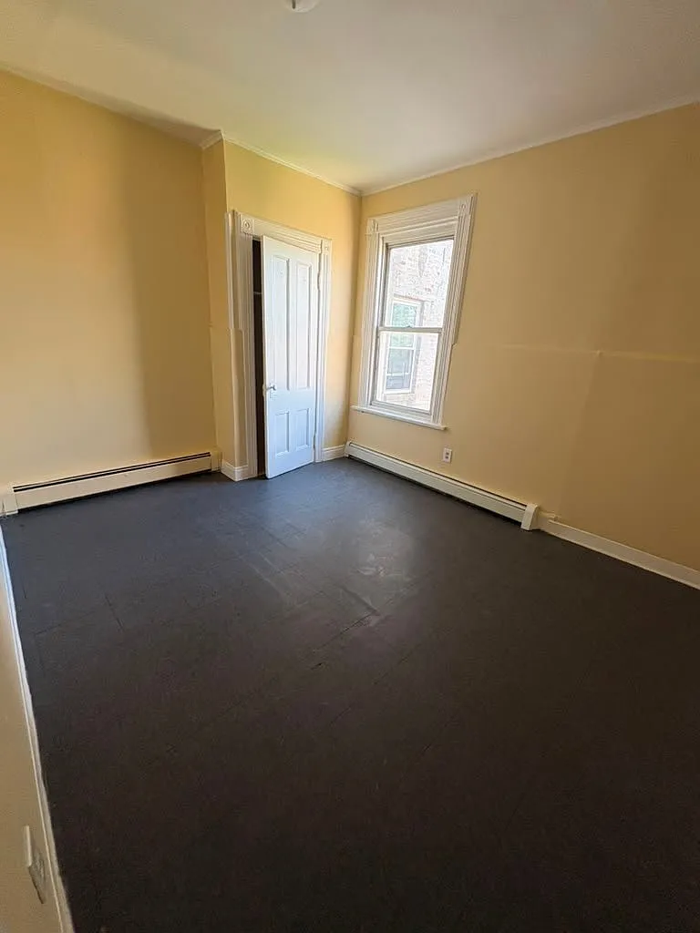 3 bed, 1.0 bath, $2,900 — Photo 1