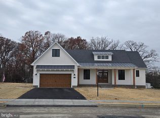 73 Bright Ln #5, Hanover, PA 17331