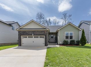 249 Azalea Dr, Oak Grove, KY 42262
