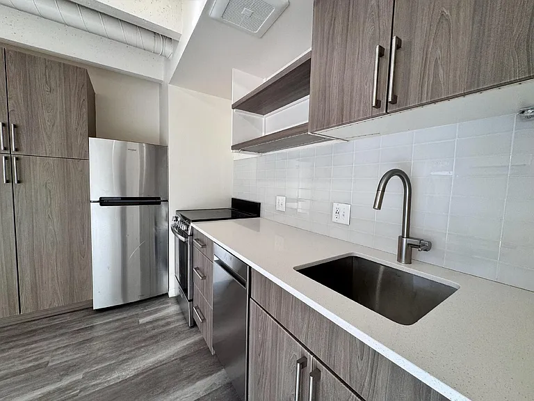 1495 Vrain St #215 — Photo 4