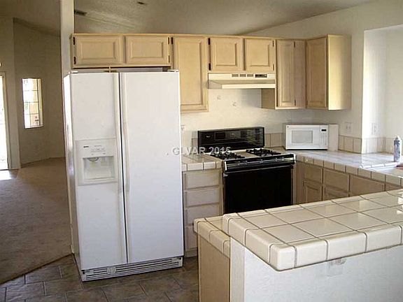 3rd image of 2424 Wild Ginger Ln