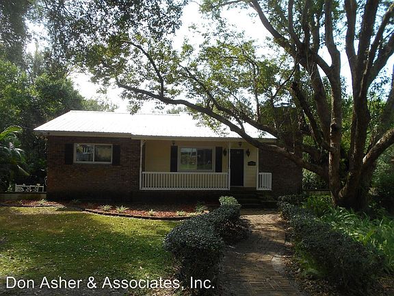 2nd image of 7036 Carlene Dr