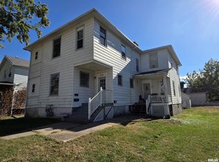 519 4th Ave S, Clinton, IA 52732