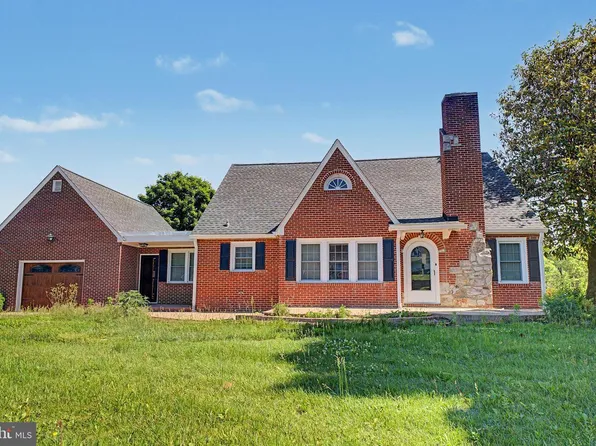 342 W Old Cross Rd, New Market, VA 22844