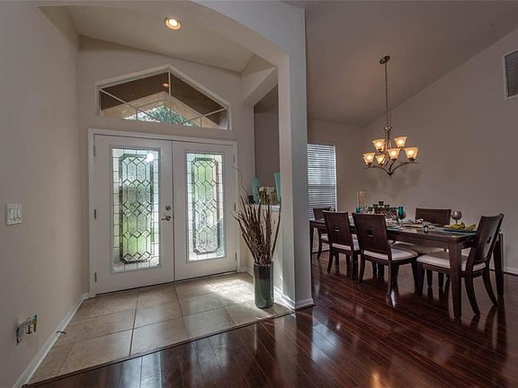3rd image of 13657 Artesa Bell Dr