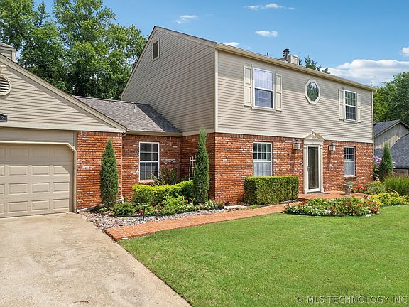 4th image of 602 E Winston Cir