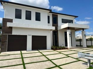 10601 SW 56th Ter, Miami, FL 33173