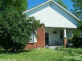 604 N Cypress St, Beebe, AR 72012