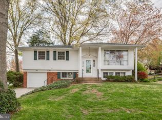 1 Lehigh Dr, Delran, NJ 08075