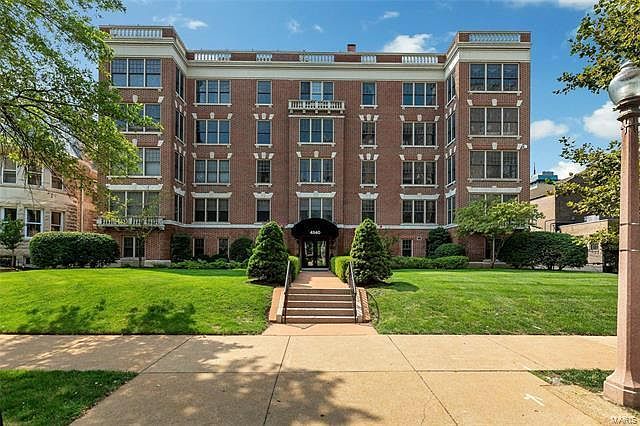 1st image of 4540 Lindell Blvd