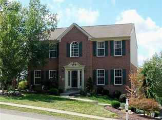 104 Forestwood Dr, Venetia, PA 15367