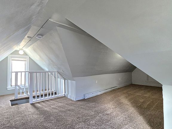 4th image of 52 E Hancock St APT B