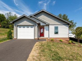 2906 Southbridge Rd, Kingsport, TN 37664