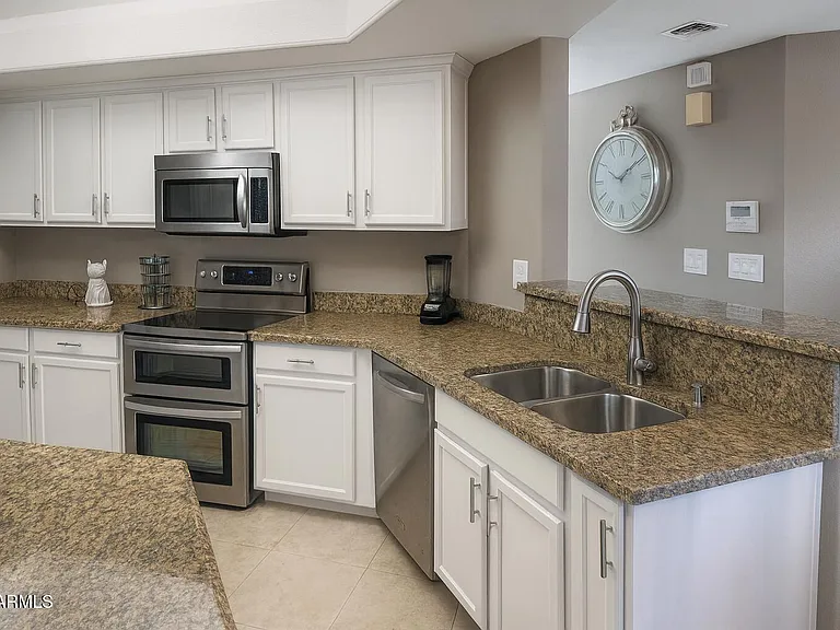 8100 E Camelback Rd #163 — Photo 13
