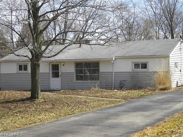 1st image of 2123 Gaylann Dr