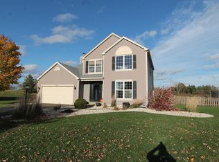 2758 Deer View Ct, Racine, WI 53406