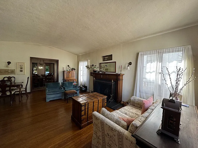 2856 Lincoln Ave — Photo 24