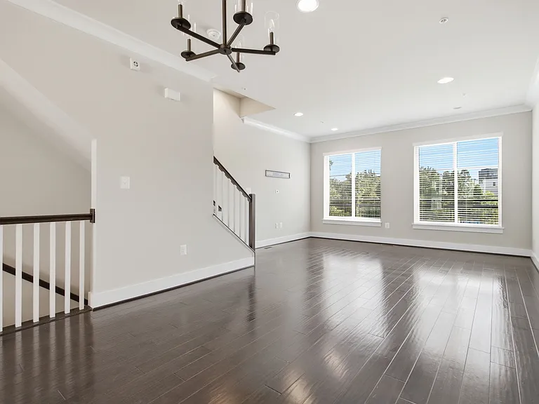 14566 Lake Vista Dr — Photo 19
