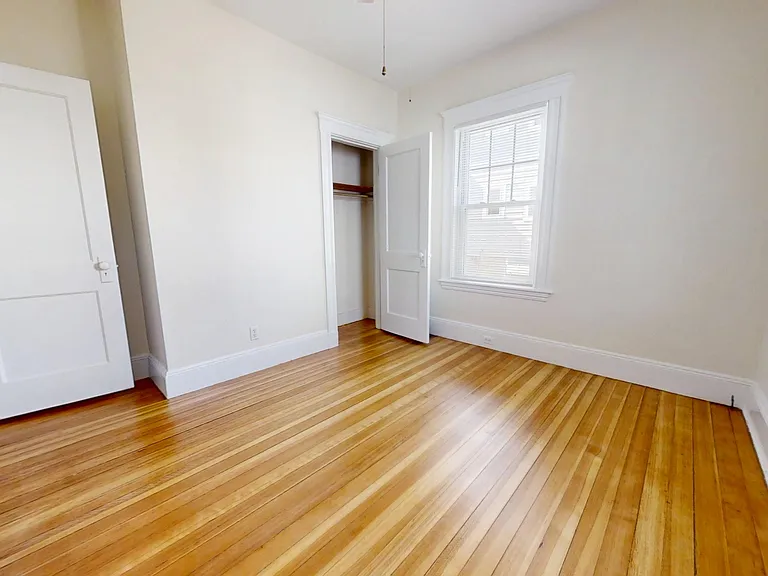 11-13 Clyde Rd #11 — Photo 7