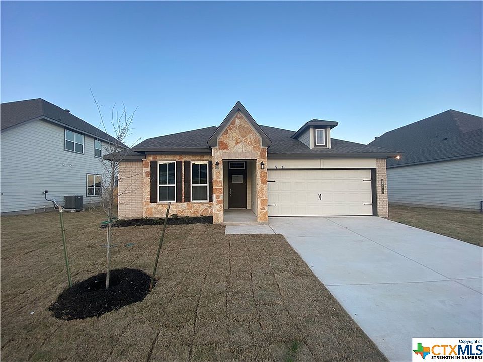 1st image of 239 Great Hills Dr
