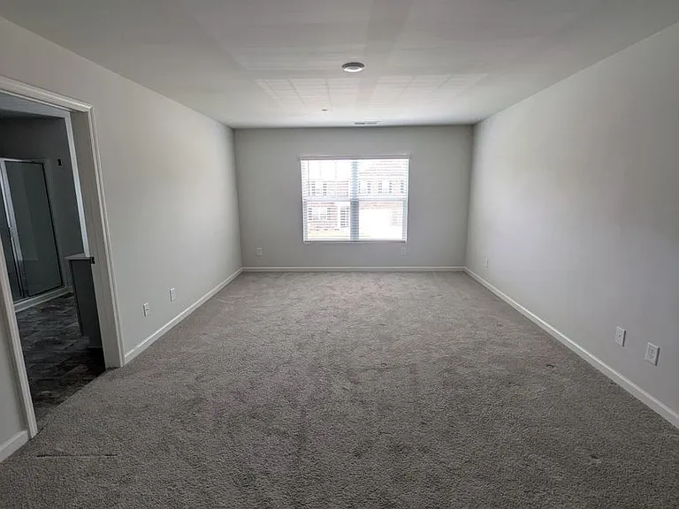 2715 Piper Dr — Photo 7