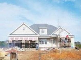 558 Liberty Ln, Anniston, AL 36207