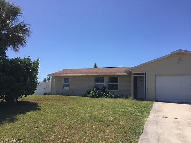 1st image of 106 NE 12th Ln