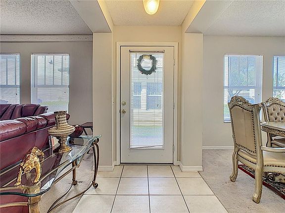 4th image of 2043 Cypress Bay Blvd