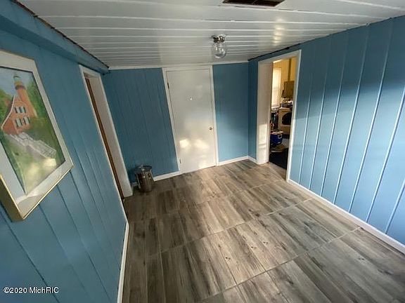 4th image of 1510 Francis Ave