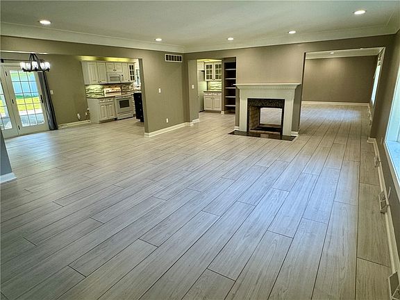 5th image of 6730 Bennett Rd