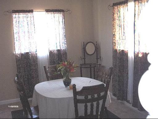 4th image of 5615 KINGSWOOD DR
