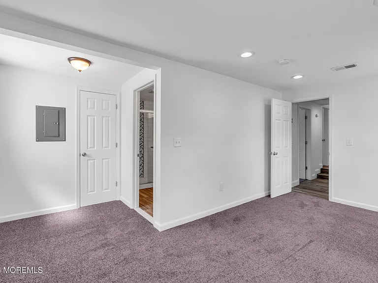 351 Hulse Ave — Photo 14