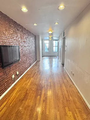 Rented by Oxford Property Group | media 4