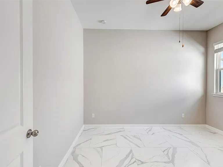 1332 Al Fresco Cv — Photo 28