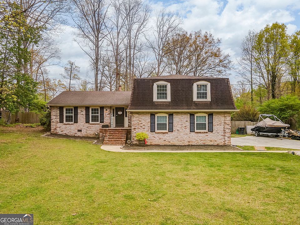 1st image of 119 Rollingwood Cir