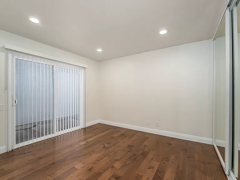 27725 Calle Valdes — Photo 11