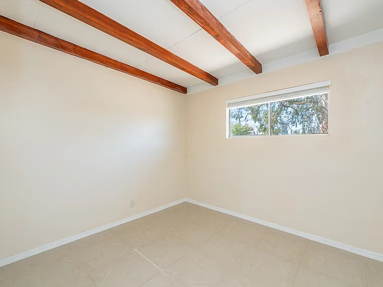 2532 E Crosby Vis — Photo 10