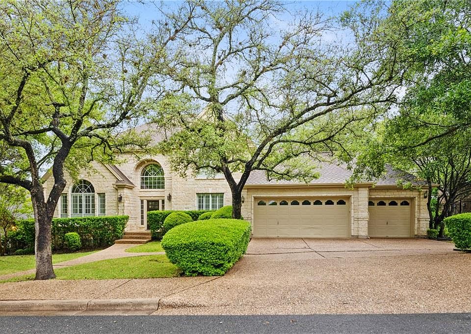 1st image of 7804 High Hollow Dr