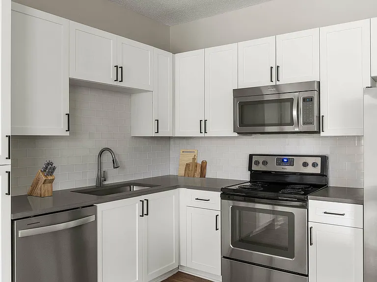 Farrington Midtown — Photo 1