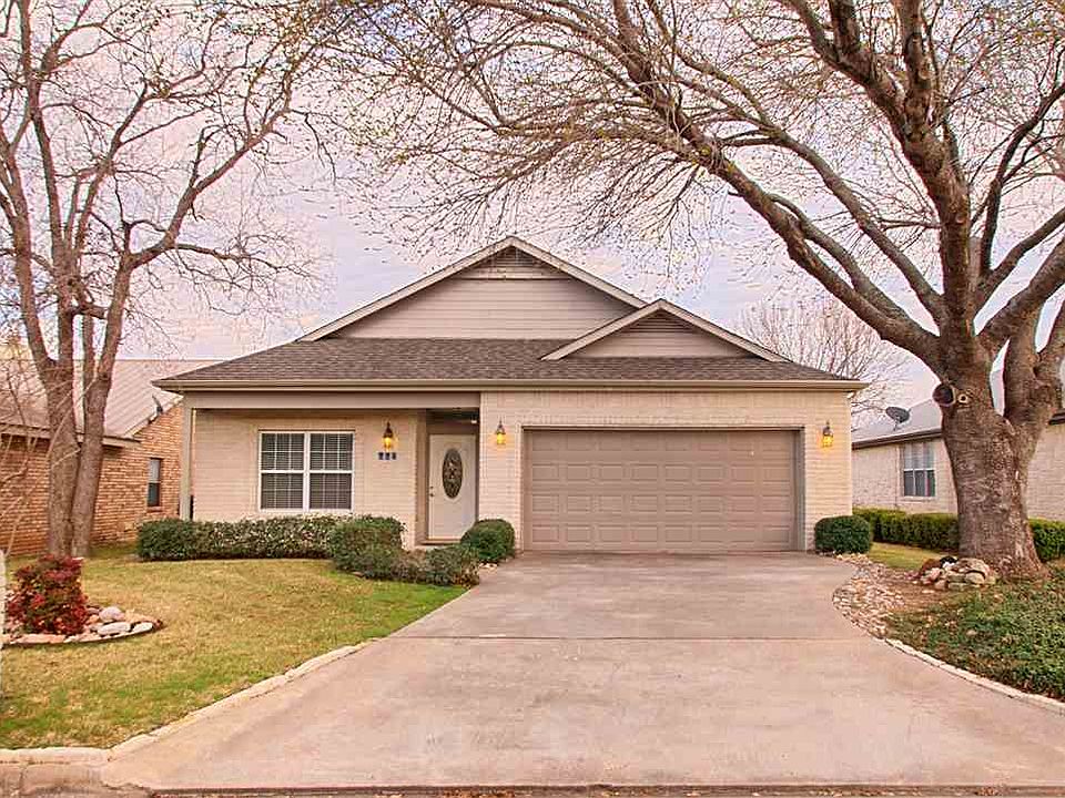 1st image of 117 Firestone Pl