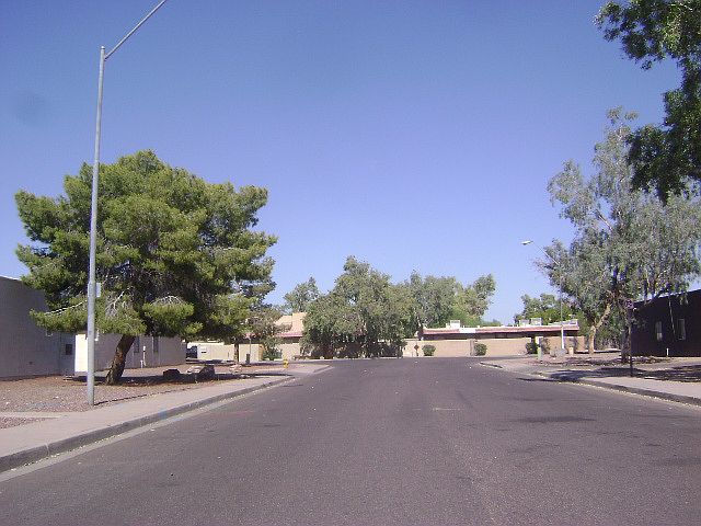 2nd image of 2726 E Tierra Buena Ln APT 2