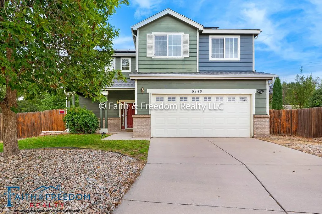 5249 Mountain Air Cir — Photo 1