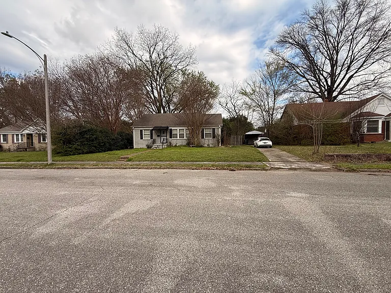 2766 Union Ave — Photo 21