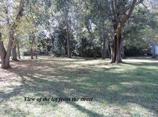 606 S Pine St, Seneca, SC 29678