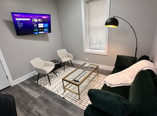 948 N Damen Ave APT 1, Chicago, IL 60622