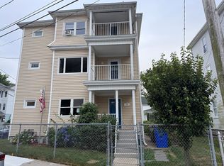 33 Norwood St, Fall River, MA 02723