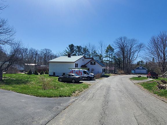 3rd image of 29 Oak Street
