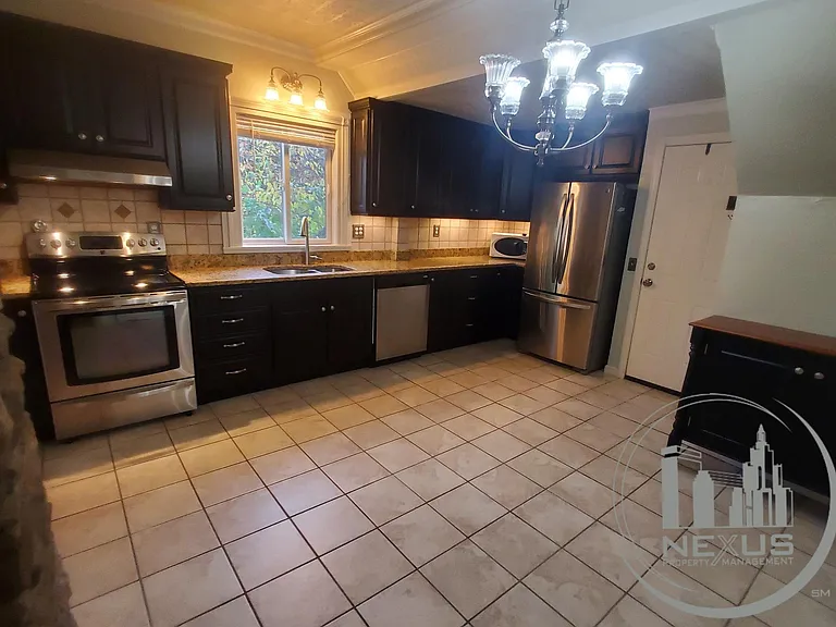 114 Circular St #AP3 — Photo 4